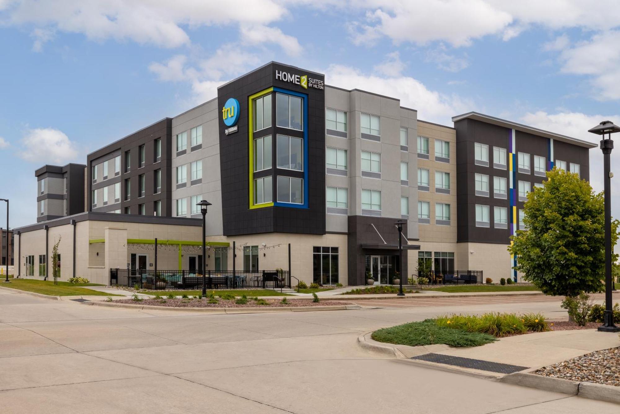 Tru By Hilton Ankeny Hotel Екстериор снимка